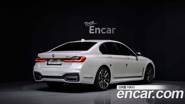 BMW 7 Series 2021 — Şəkil 2/20