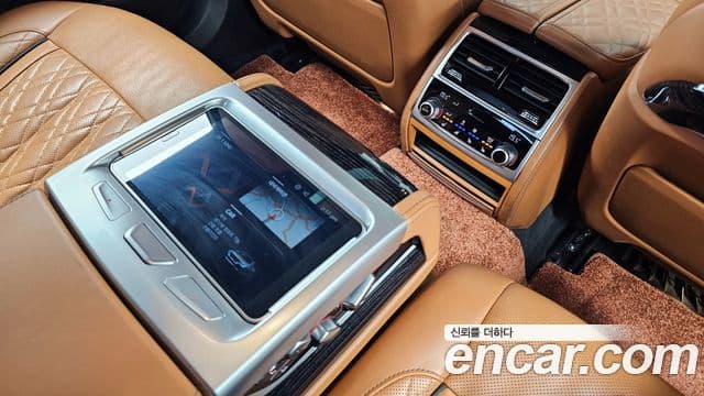 BMW 7 Series 2021 — Şəkil 18/20