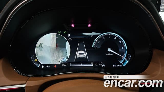 Genesis GV70 2021 — Photo 5/20