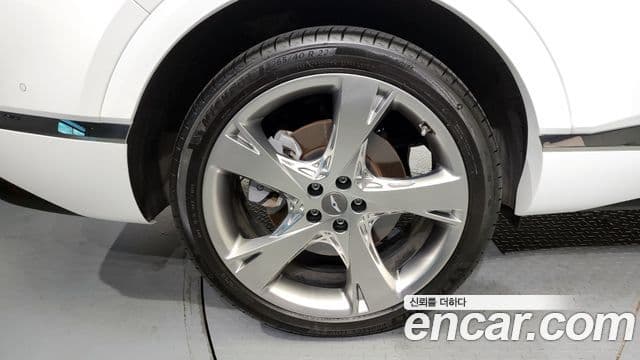Genesis GV80 2023 — ფოტო 5/20