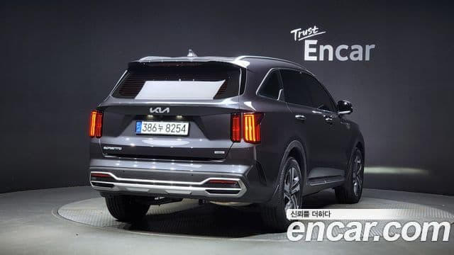 Kia Sorento 2023 — Şəkil 2/20