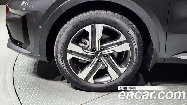 Kia Sorento 2023 — Şəkil 5/20