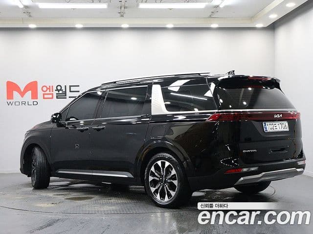 Kia Carnival 2023 — Şəkil 3/20