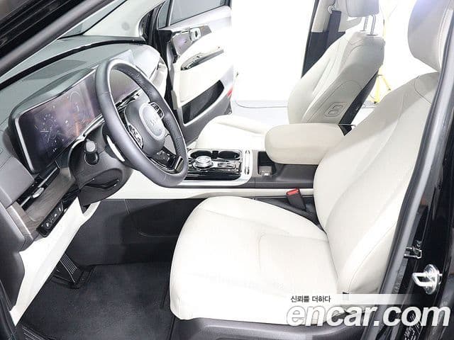 Kia Carnival 2023 — Şəkil 15/20