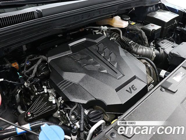 Kia Carnival 2023 — Şəkil 19/20