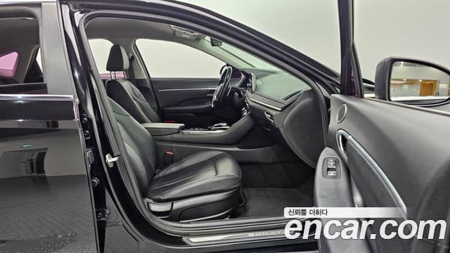 Hyundai Sonata Hybrid 2019 — ფოტო 20/20