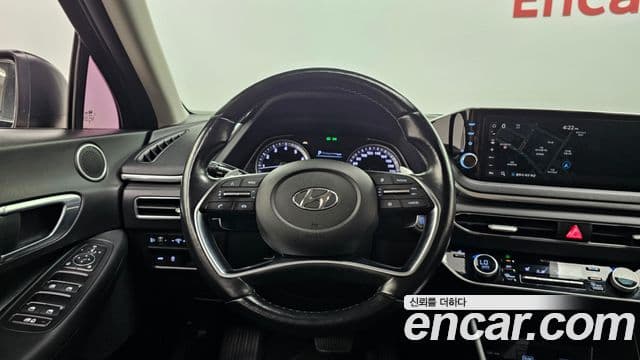 Hyundai Sonata Hybrid 2019 — ფოტო 9/20