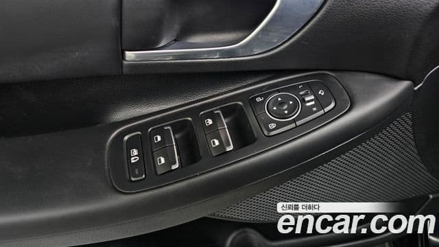 Hyundai Sonata Hybrid 2019 — ფოტო 19/20
