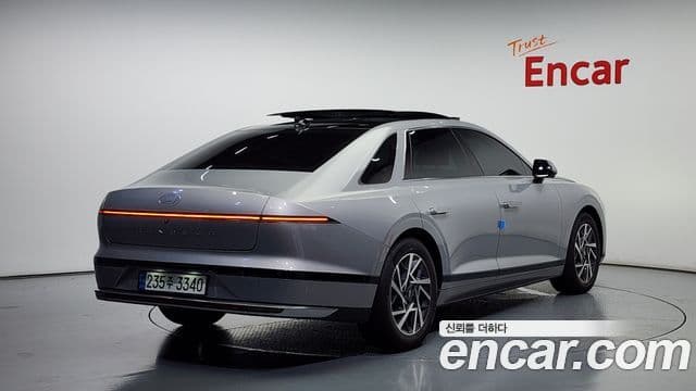 Hyundai Grandeur 2023 — Şəkil 2/20