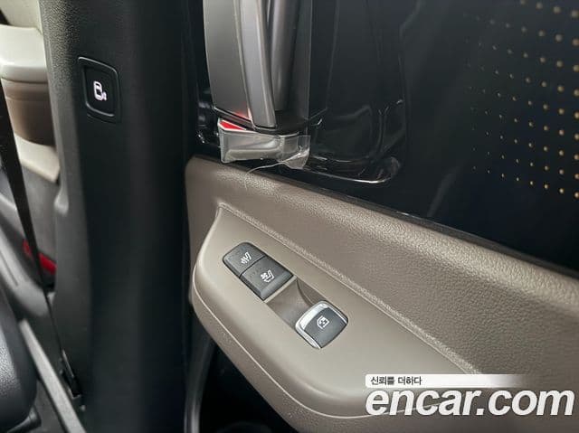 Kia Carnival 2024 — Фото 11/20