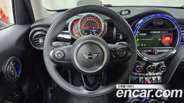 Mini Cooper 2019 — Şəkil 13/20
