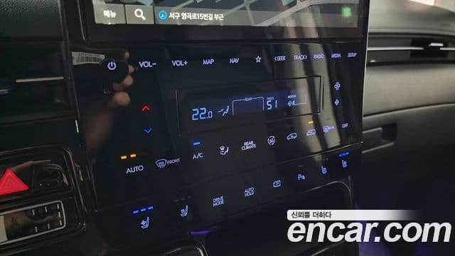 Hyundai Staria 2023 — Şəkil 16/20