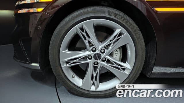 Genesis G90 2023 — ფოტო 3/20