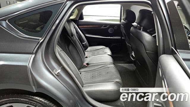 Genesis G80 2020 — Photo 9/20