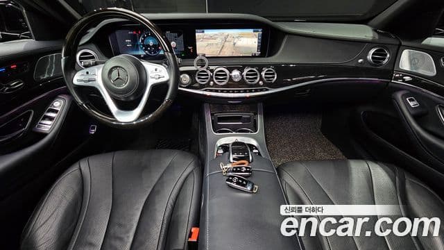 Mercedes-Benz S-Class 2019 — Photo 5/20