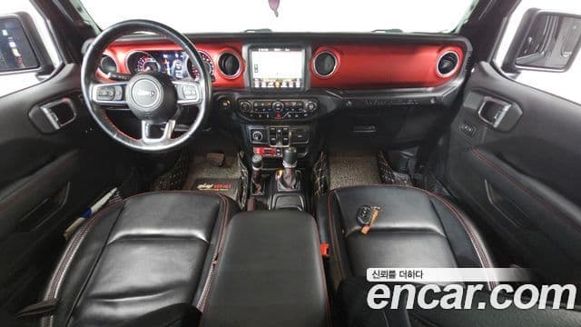 Jeep Wrangler 2021 — Şəkil 7/20