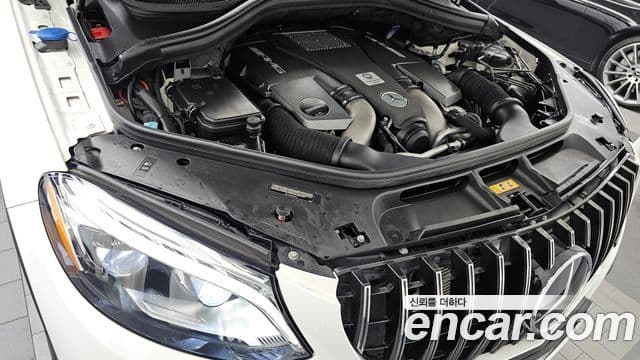 Mercedes-Benz GLE-Class 2019 — Şəkil 7/20