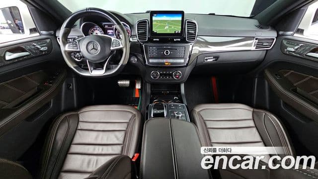 Mercedes-Benz GLE-Class 2019 — Şəkil 8/20