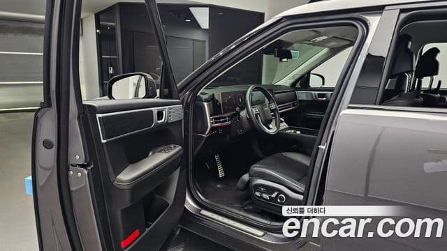 Hyundai Santa Fe 2023 — Şəkil 11/20