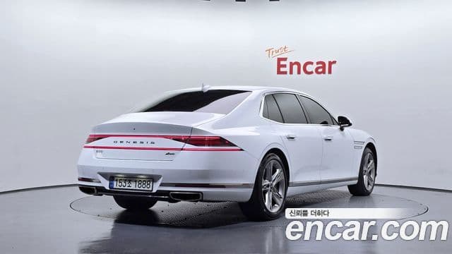 Genesis G90 2022 — ფოტო 2/20