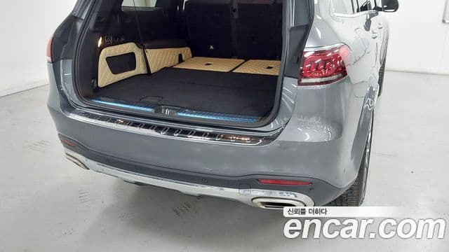Mercedes-Benz GLS-Class 2021 — Фото 10/20