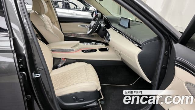 Genesis GV70 2023 — ფოტო 11/20