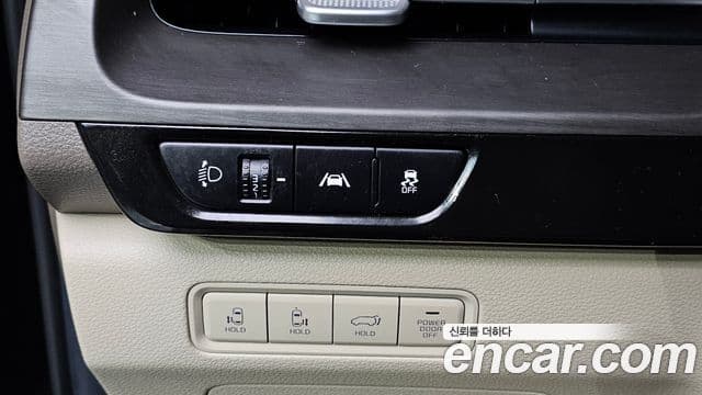 Kia Carnival 2020 — Фото 13/20