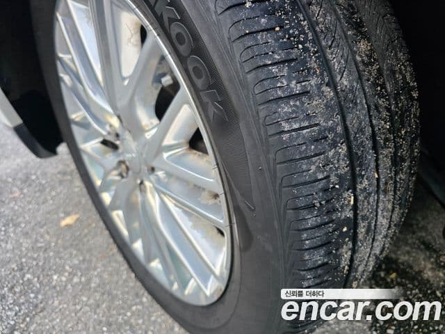 Jeep Grand Cherokee 2018 — Şəkil 10/17