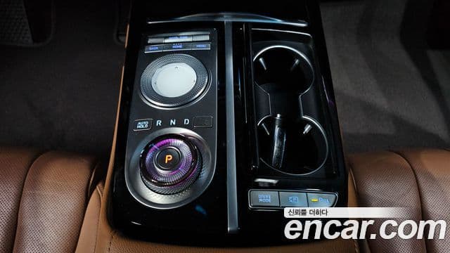 Genesis G80 2021 — Photo 16/20