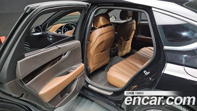 Genesis G80 2021 — Photo 6/20