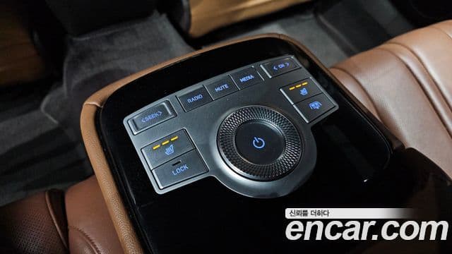 Genesis G80 2021 — Photo 8/20