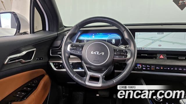 Kia Sportage 2021 — ფოტო 13/20