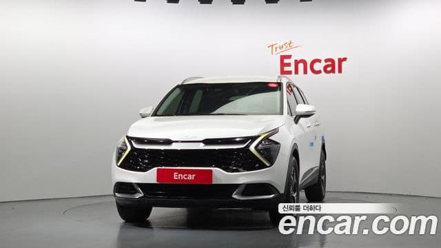 Kia Sportage 2021 — ფოტო 3/20