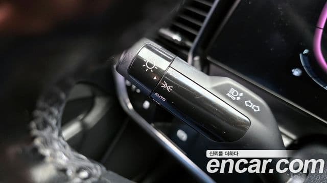 Kia Sportage 2021 — ფოტო 16/20