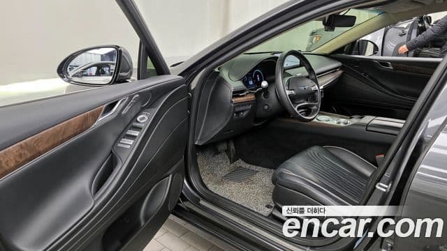 Genesis Electrified G80 2021 — Şəkil 10/20