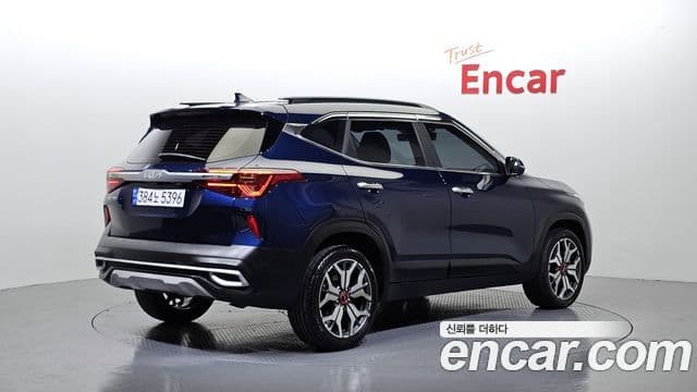 Kia Seltos 2021 — фото 2 из 20