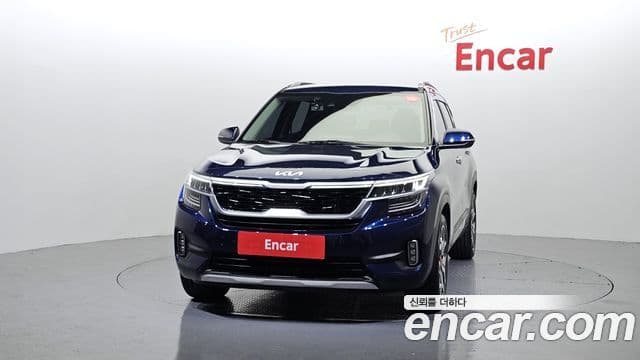 Kia Seltos 2021 — ფოტო 3/20