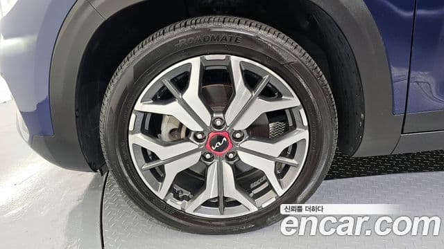 Kia Seltos 2021 — ფოტო 5/20