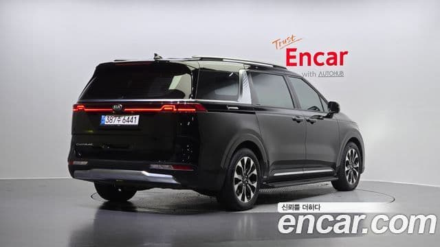 Kia Carnival 2020 — Фото 2/20