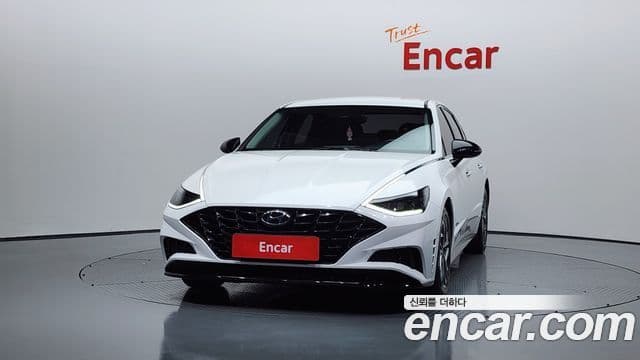 Hyundai Sonata Hybrid 2022 — Şəkil 16/20