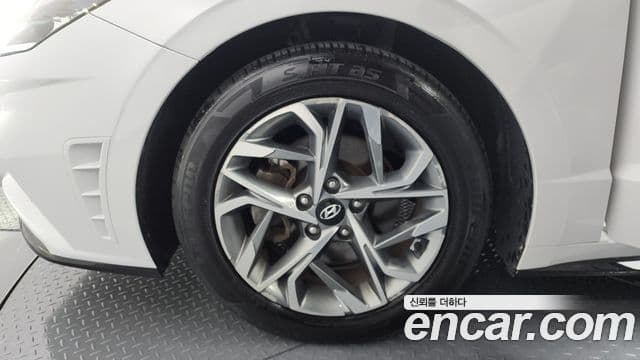 Hyundai Sonata Hybrid 2022 — Şəkil 14/20