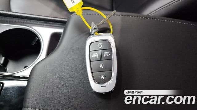 Hyundai Sonata Hybrid 2022 — Şəkil 19/20