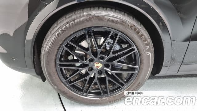 Porsche Cayenne 2024 — Şəkil 4/20