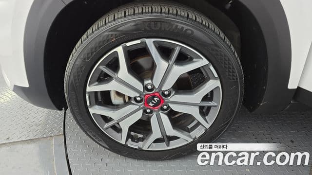 Kia Seltos 2020 — Şəkil 5/20