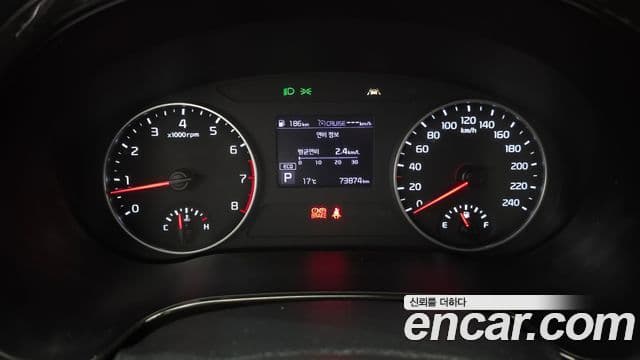 Kia Seltos 2020 — Şəkil 8/20
