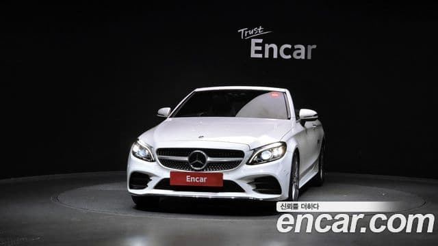 Mercedes-Benz C-Class 2023 — Photo 19/20