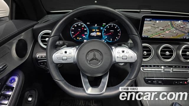 Mercedes-Benz C-Class 2023 — Photo 13/20