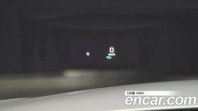 Mercedes-Benz C-Class 2023 — Photo 4/20