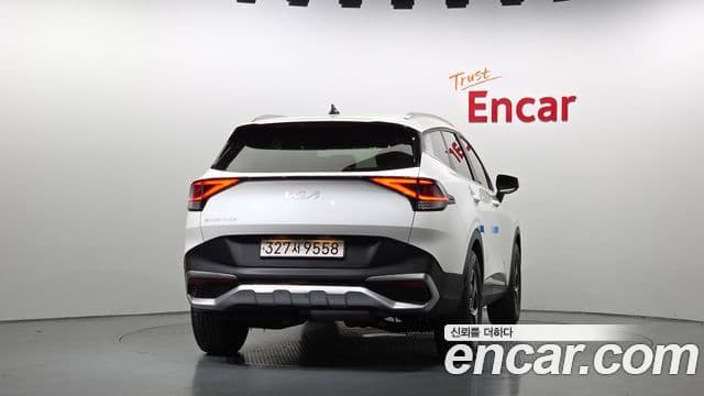 Kia Sportage 2021 — ფოტო 4/20