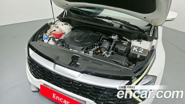 Kia Sportage 2021 — ფოტო 6/20